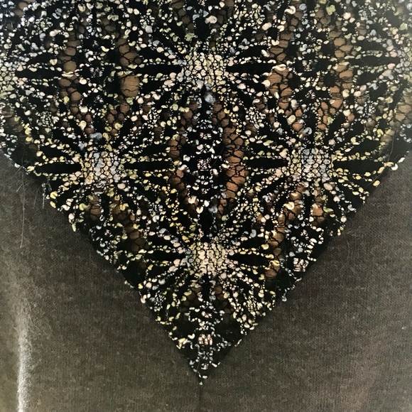 ANNABELLE U.S.A. Comfy SLOUCHY Grey Stretch TOP With LACE Inset at Back Size M - Picture 2 of 10